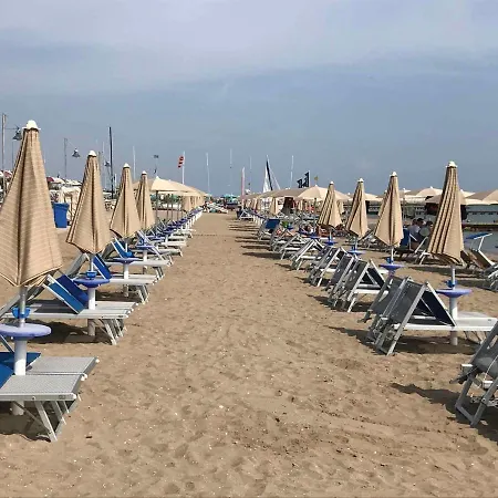 In 40285 Апартаменты Порто-Санта-Маргерита-ди-Каорле